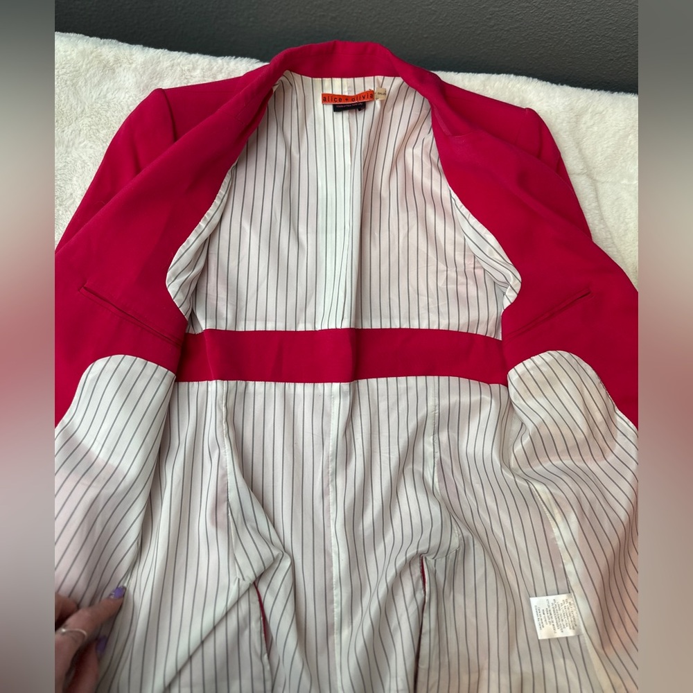 Alice and Olivia pink blazer - Picture 5 of 5